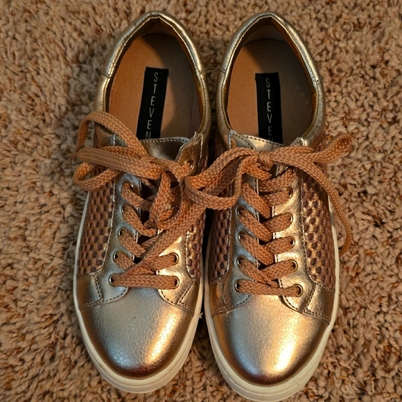 Steve Madden Women's Rose Gild Sneakers Size 6.5 (Bin 0718) - Picture 5 of 10